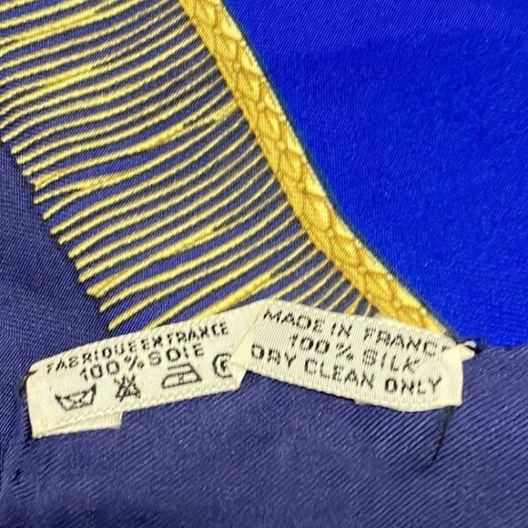 Auth HERMES Carre 90 - Blue Dark Navy Multi Scarf - Picture 2 of 7